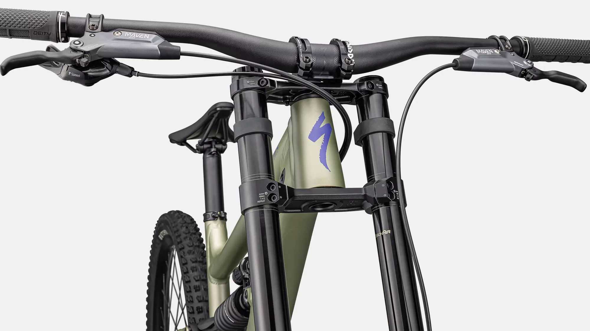 Specialized STATUS 2 170 DH